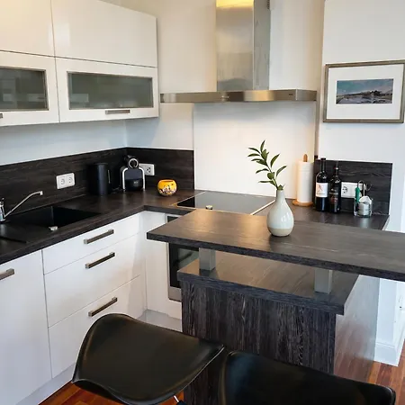 Kapitaensapartment In Der Kaethe Am Kurpark - Moderne & Stilvolle 65qm Nahe شقة روستوك